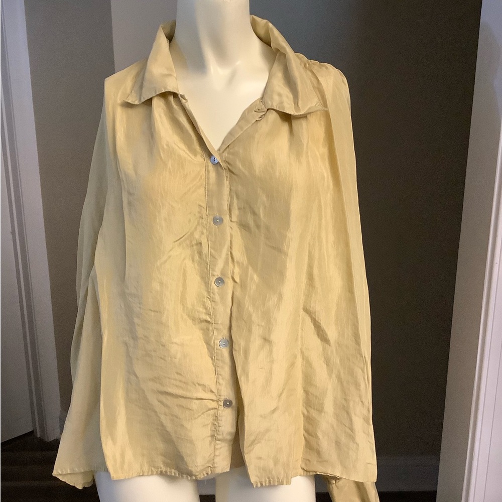Jaipur:Size XL 100%Silk.Blouse
Yellow Long Sleeve Front Button Blouse
